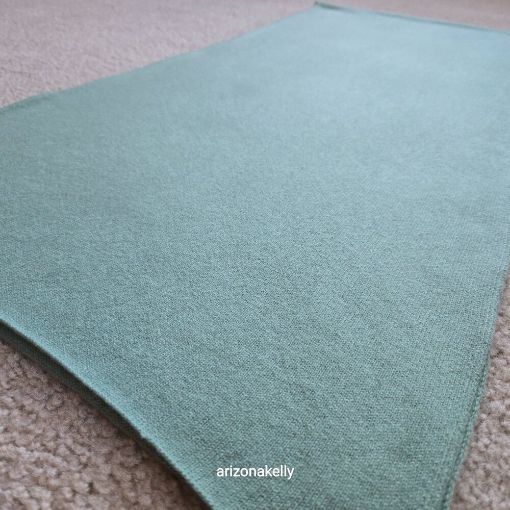 NWT Woolovers Cashmere Knit Scarf Sage Green - Picture 11 of 13